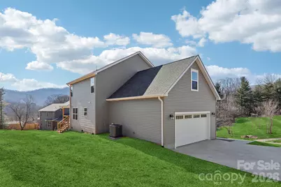 127 Lincoln Ridge Drive, Candler, NC 28715 - Photo 4