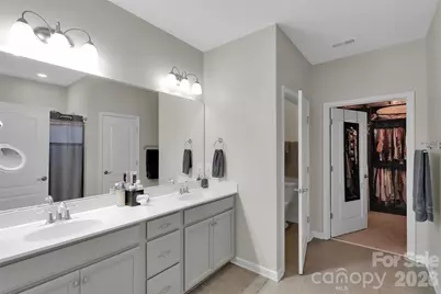 379 Kentmere Lane, Lake Wylie, SC 29710 - Photo 18