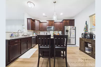 4111 Stockbrook Drive, Charlotte, NC 28215 - Photo 4