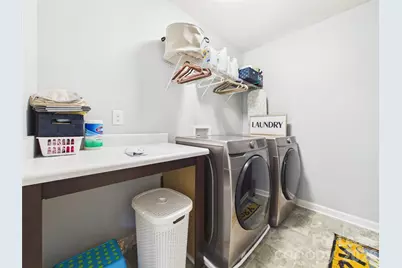 4111 Stockbrook Drive, Charlotte, NC 28215 - Photo 20