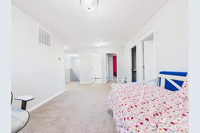 4111 Stockbrook Drive, Charlotte, NC 28215 - Photo 12