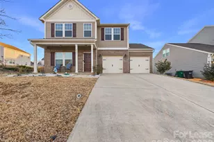 4111 Stockbrook Dr, Charlotte, NC 28215 - Photo 2