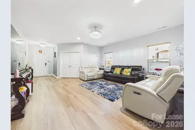 4111 Stockbrook Drive, Charlotte, NC 28215 - Photo 8