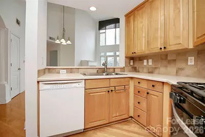 401 N Church Street #604, Charlotte, NC 28202 - Photo 12