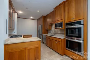 177 Yadkin Falls Rd, New London, NC 28127 - Photo 10