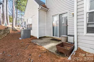 5927 Prescott Ct, Charlotte, NC 28269 - Photo 28