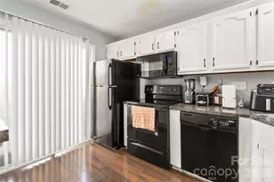 5927 Prescott Ct, Charlotte, NC 28269 - Photo 12