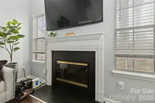 5927 Prescott Ct, Charlotte, NC 28269 - Photo 10