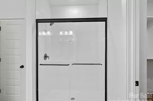 1220 N Sharon Amity Rd, Charlotte, NC 28211 - Photo 14