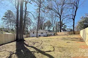 5413 Ruth Dr, Charlotte, NC 28215 - Photo 24