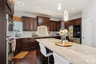 15548 Donnington Dr, Charlotte, NC 28277 - Photo 16