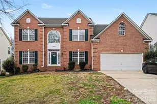 15548 Donnington Dr, Charlotte, NC 28277 - Photo 2