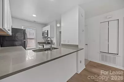 4051 Briarhill Drive, Charlotte, NC 28215 - Photo 10