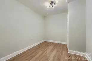 307 S Ransom St, Gastonia, NC 28052 - Photo 14