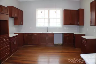 128 College Street, Chester, SC 29706 - Photo 6