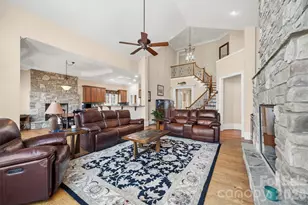 8238 Victoria Lake Dr, Waxhaw, NC 28173 - Photo 10