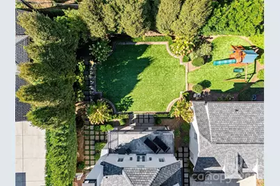 1438 Queens Road W, Charlotte, NC 28207 - Photo 2