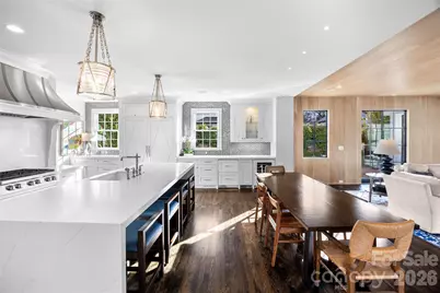 1438 Queens Road W, Charlotte, NC 28207 - Photo 20