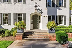 1438 Queens Rd W, Charlotte, NC 28207 - Photo 6