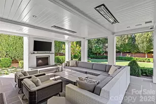 1438 Queens Rd W, Charlotte, NC 28207 - Photo 44