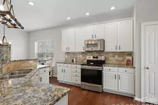 8427 Bampton Dr, Concord, NC 28027 - Photo 16