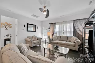 2527 Courtland Dr, Clover, SC 29710 - Photo 14
