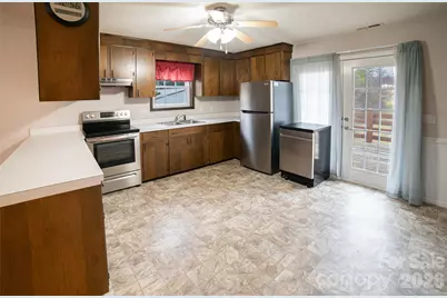 1681 Zion Hill Road, Marion, NC 28752 - Photo 12