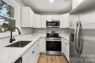 2534 Druid Hls Wy, Charlotte, NC 28206 - Photo 12