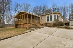 816 Joseph Antoon Cir, Stanley, NC 28164 - Photo 4