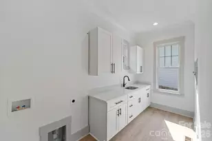 1529 Beckwith Pl, Charlotte, NC 28205 - Photo 22