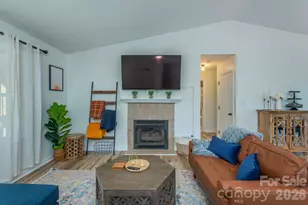 18 Garrison Rd, Weaverville, NC 28787 - Photo 10