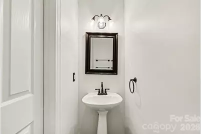 5805 Swanston Drive, Charlotte, NC 28269 - Photo 14