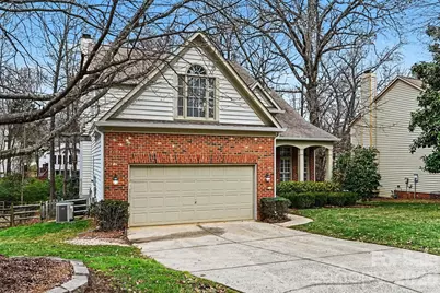 5805 Swanston Drive, Charlotte, NC 28269 - Photo 4