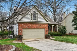 5805 Swanston Dr, Charlotte, NC 28269 - Photo 4