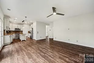 5805 Swanston Dr, Charlotte, NC 28269 - Photo 8