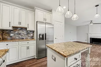 5805 Swanston Drive, Charlotte, NC 28269 - Photo 12