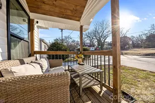 332 Dunlap St, Lancaster, SC 29720 - Photo 2