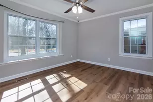 6515 Farmway Pl, Charlotte, NC 28215 - Photo 12