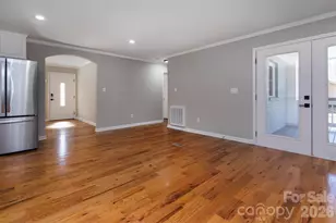 6515 Farmway Pl, Charlotte, NC 28215 - Photo 10