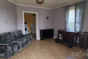 26 Pearl St, Granite Falls, NC 28630 - Photo 6