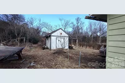 26 Pearl Street, Granite Falls, NC 28630 - Photo 4