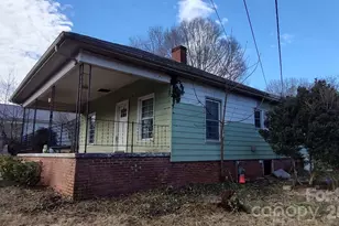 26 Pearl St, Granite Falls, NC 28630 - Photo 2