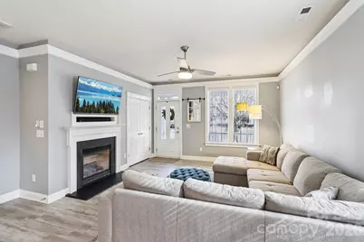 10125 Caldwell Forest Drive, Charlotte, NC 28213 - Photo 8