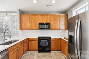 10125 Caldwell Forest Dr, Charlotte, NC 28213 - Photo 14