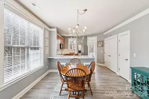 10125 Caldwell Forest Dr, Charlotte, NC 28213 - Photo 10