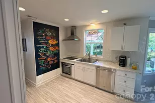 2316 Wineberry Ct, Matthews, NC 28105 - Photo 4