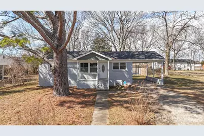 128 Jeter Street, Chester, SC 29706 - Photo 1