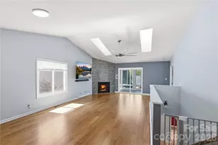 17 Driver Ct, Hendersonville, NC 28739 - Photo 6