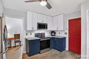 17 Driver Ct, Hendersonville, NC 28739 - Photo 4