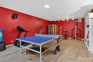 17 Driver Ct, Hendersonville, NC 28739 - Photo 34